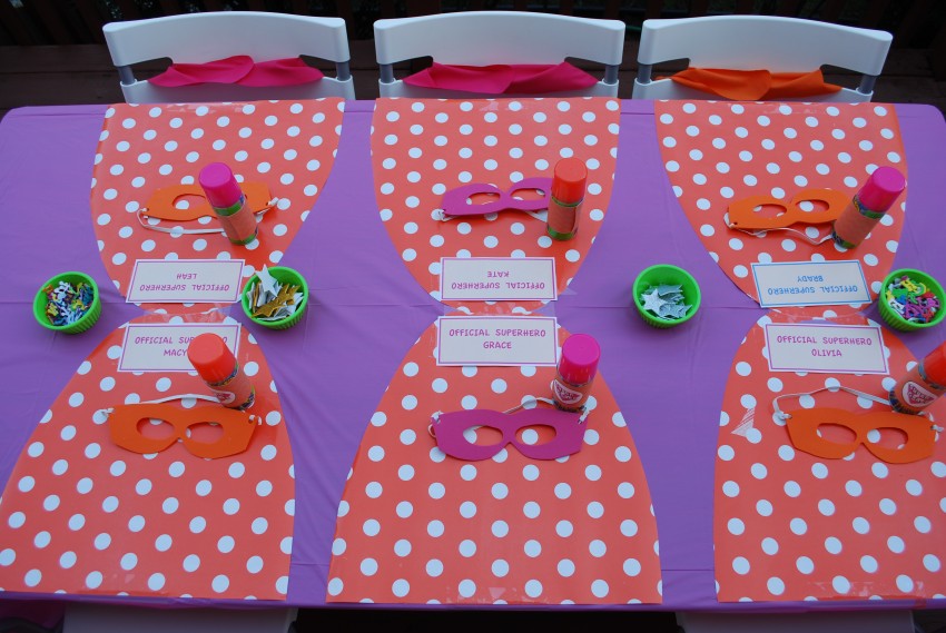Girl's superhero birthday party - capes as placemats
