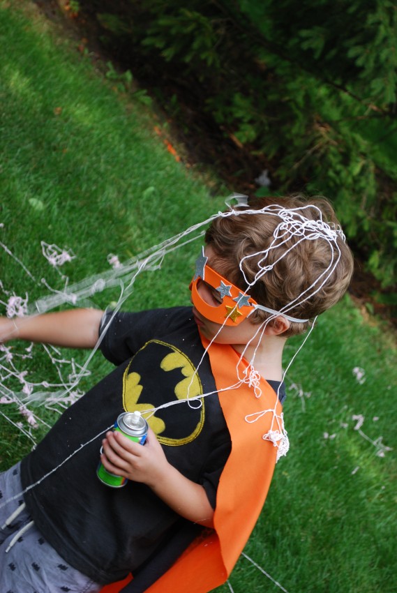 Girl's superhero birthday party - sill string