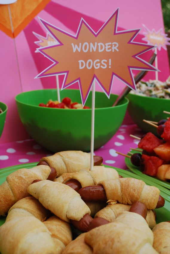 Girl's superhero birthday party - wonder dogs