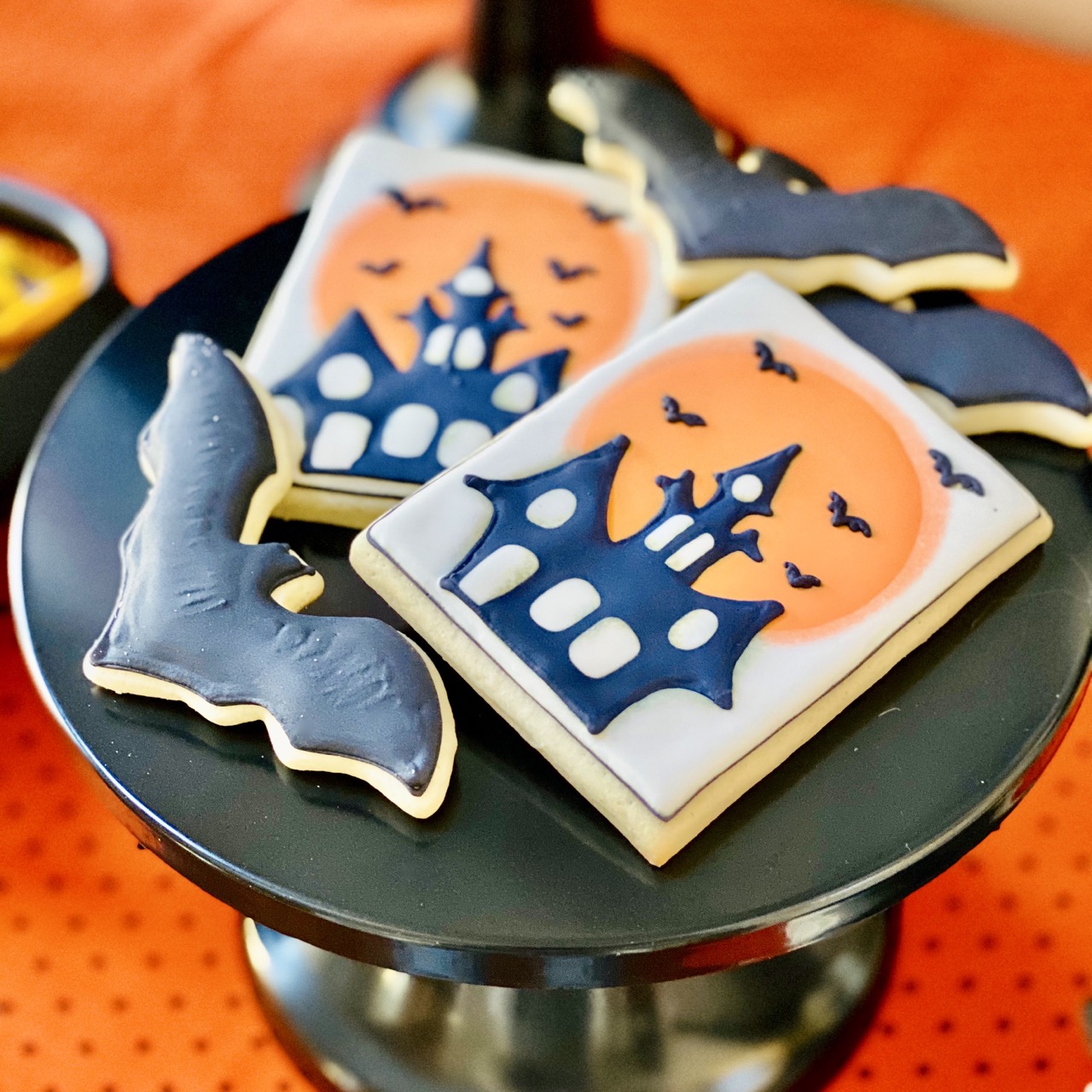My Parties: How to Style a Haunted Halloween Candy Table