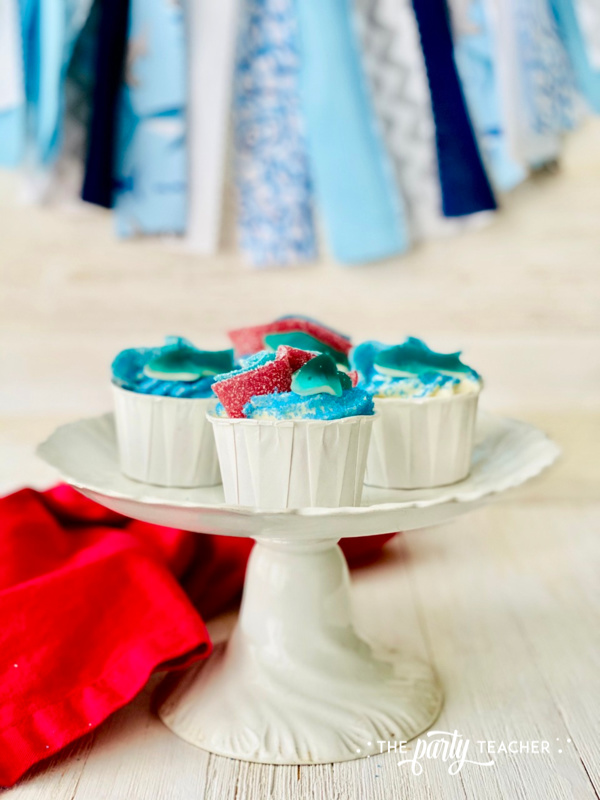 Shark party cupcakes by The Party Teacher - 21