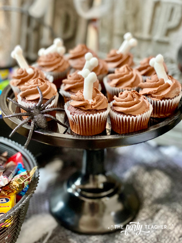 Halloween appetizer by The Party Teacher - bone cupcakes