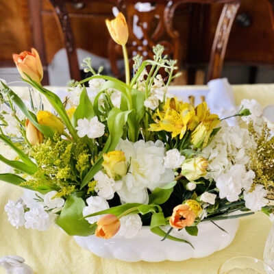 How to create an Easter centerpiece from grocery store flowers 