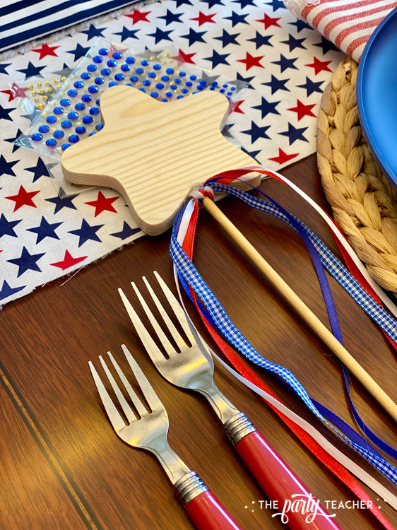 4th of July Star Wands by The Party Teacher - 13